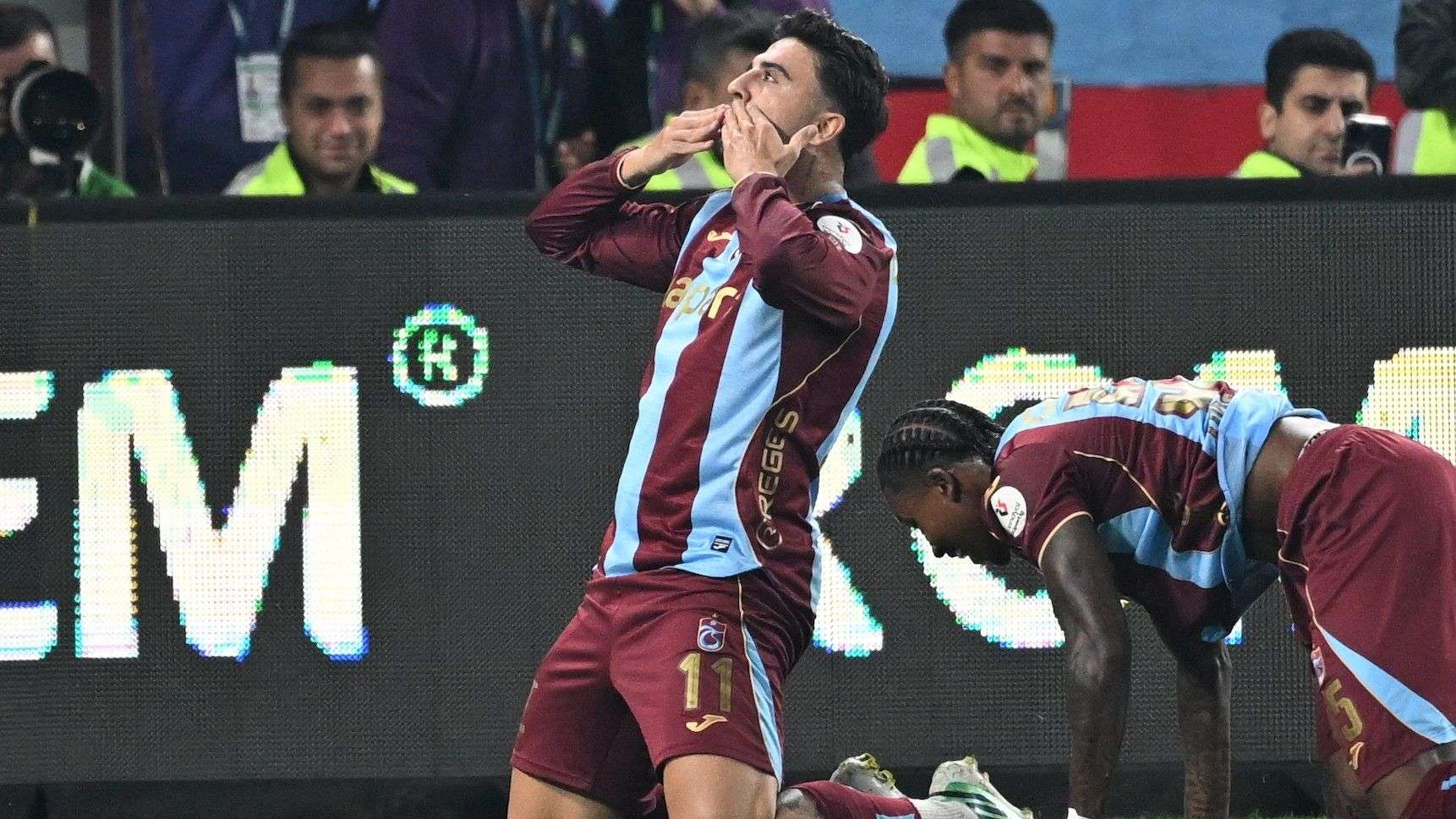 Ozan Tufan'dan derbi sonrası itiraf: Ailesine sözünü tuttu