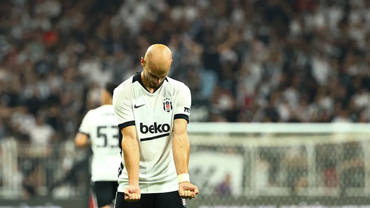 Beşiktaş, Cerny'nin golüyle play-off biletini aldı!