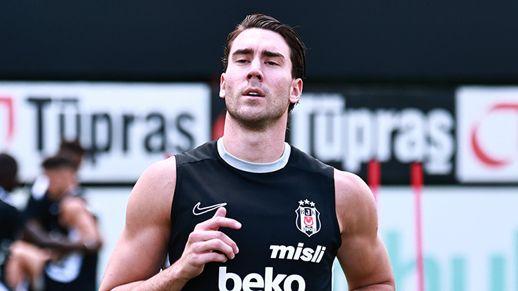 Beşiktaş'ta Dusan Vlahovic, ilk antrenmanına çıktı!
