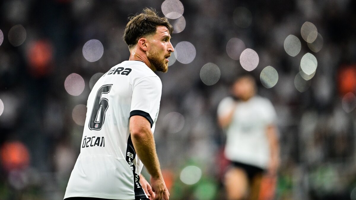 Beşiktaş, Eyüpspor'u 1-0 mağlup ederek sezona galibiyetle başladı