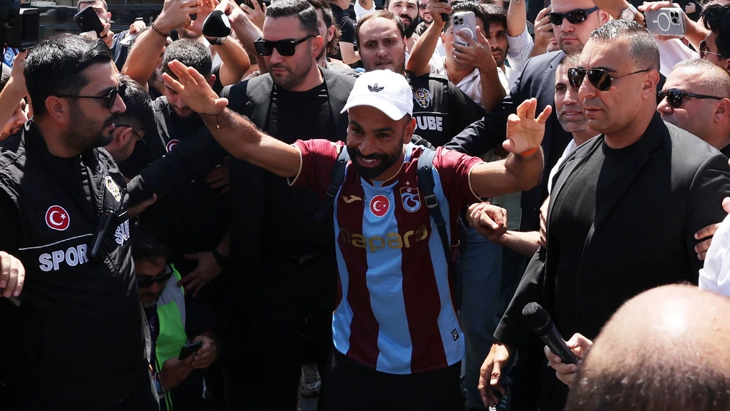 Mohamed Salah, Trabzonspor ile kariyerine devam ediyor!