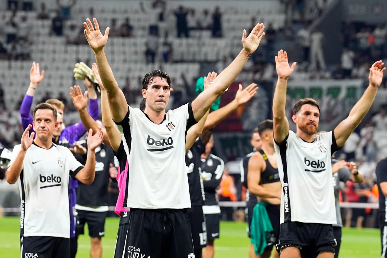 Beşiktaş, Kauno Zalgiris'i 3-0 mağlup ederek Avrupa Ligi'nde avantaj sağladı