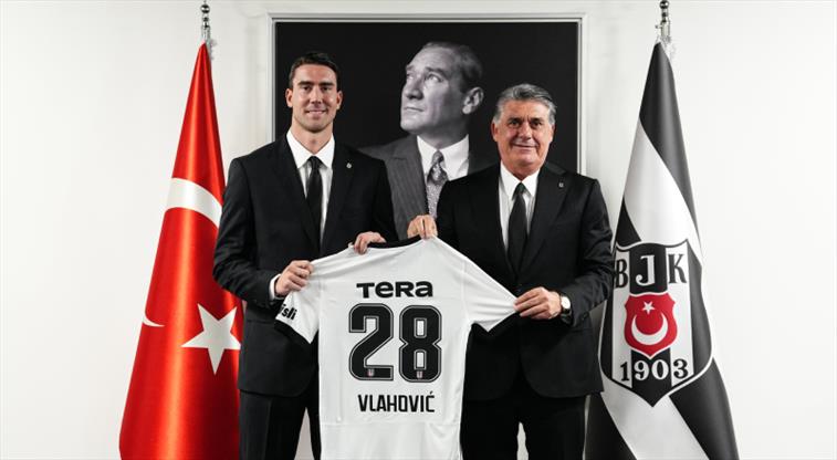 Beşiktaş, Dusan Vlahovic ile 3 Yıllık Sözleşme İmzaladı