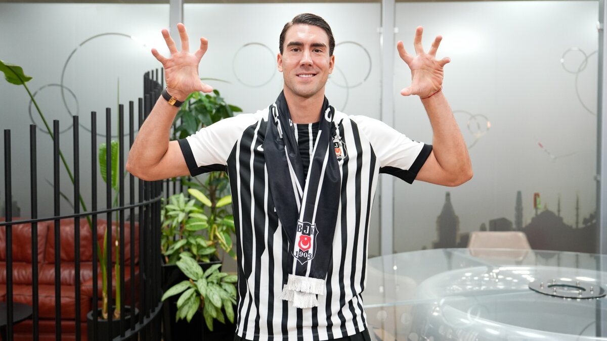 Beşiktaş, Dusan Vlahovic ile tarih yazdı: Üçüncü Sırp futbolcu oldu!