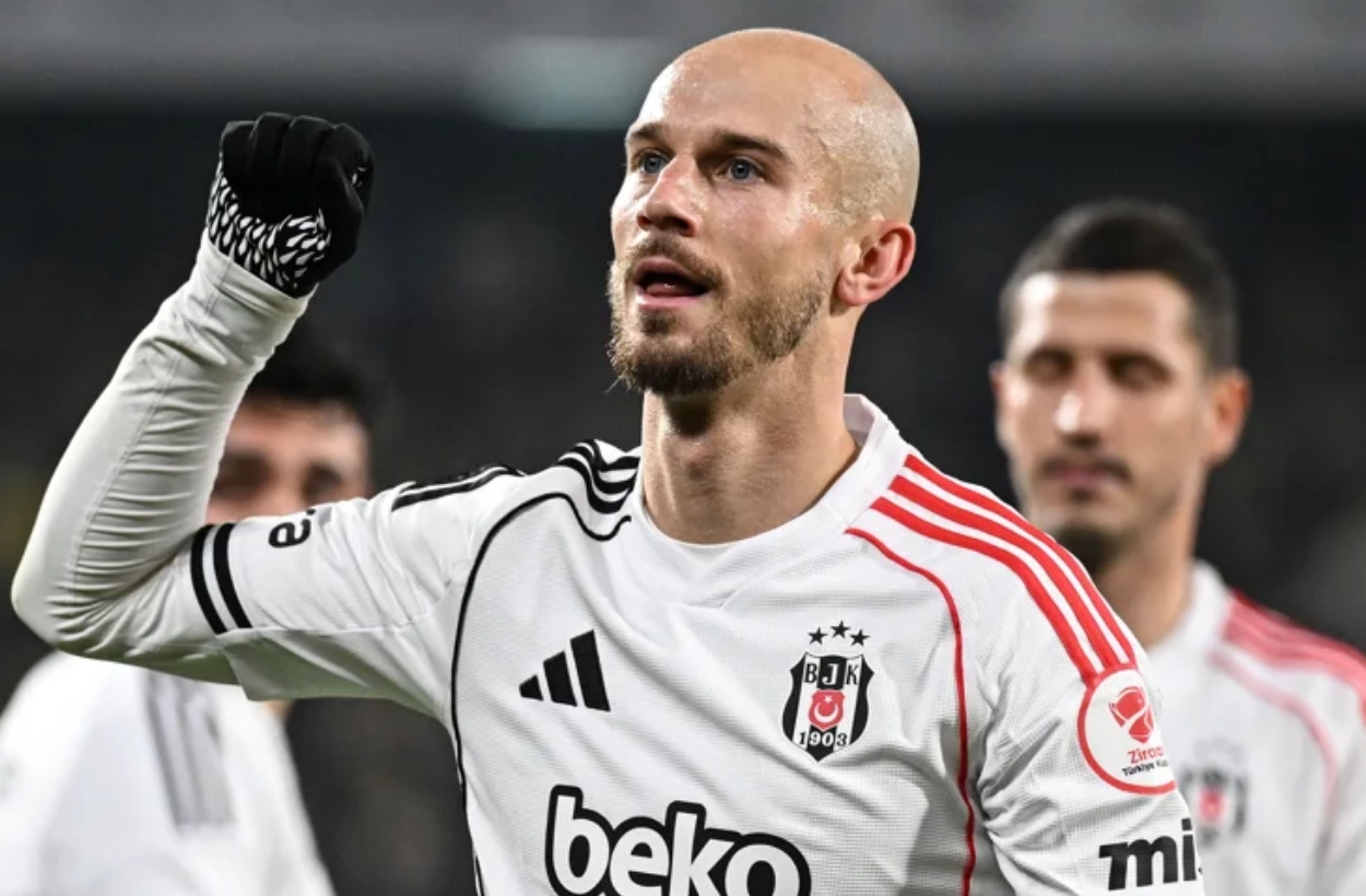 Beşiktaş'ta Cerny'nin Geleceği Belirsizliğini Koruyor