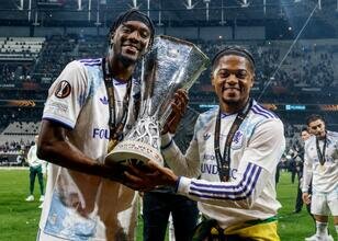Beşiktaş'tan giden 5 futbolcu, yeni takımlarıyla kupa kazandı