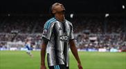 Newcastle Menajeri Willock'un Beşiktaş'a transfer iddialarına yanıt verdi