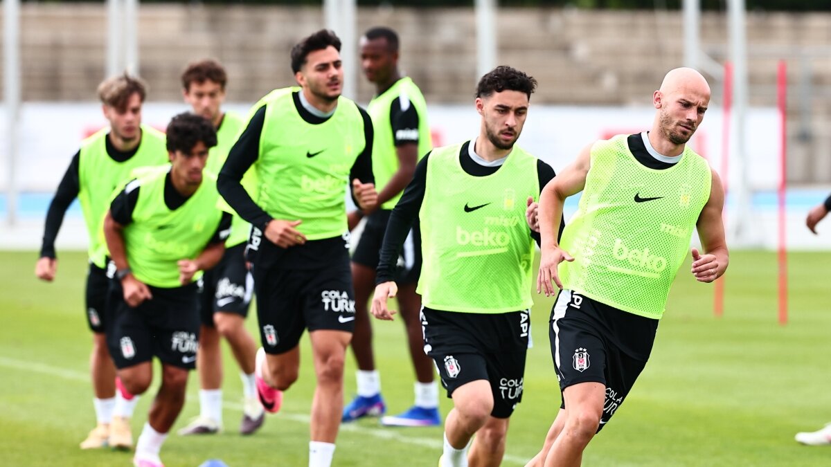 Beşiktaş, Slovakya kampında antrenmanlarına devam ediyor