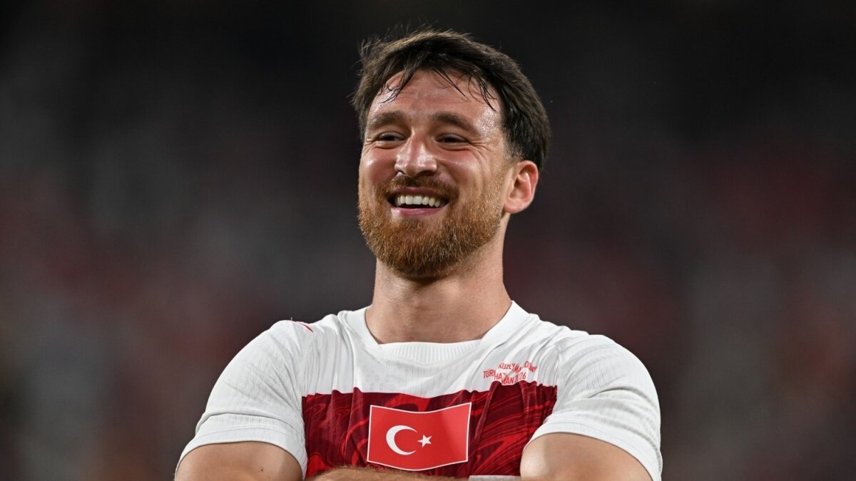 Beşiktaş, Salih Özcan ile 3 yıllık sözleşme imzalıyor