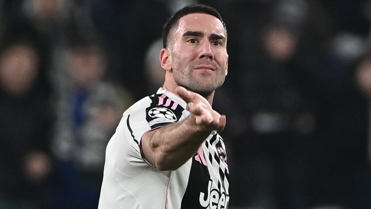 Dusan Vlahovic Beşiktaş'tan süre istedi