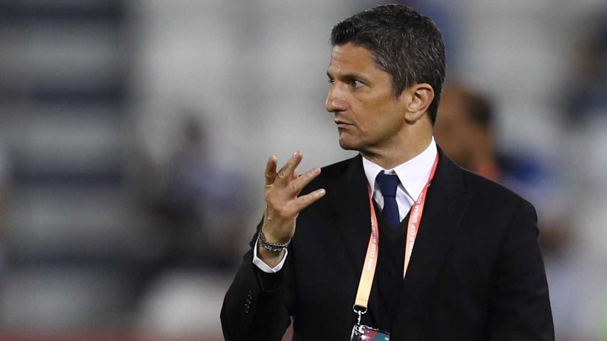 Razvan Lucescu, Beşiktaş'tan gelen teklifleri reddetti