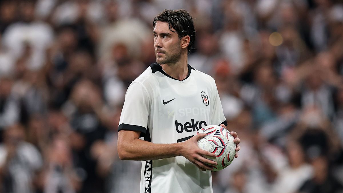 Dusan Vlahovic, Beşiktaş'ta yeni bir başlangıç yapıyor