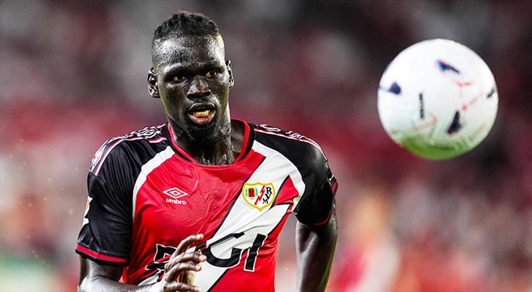 Beşiktaş, Rayo Vallecano'nun yıldızı Pathe Ciss için devrede!
