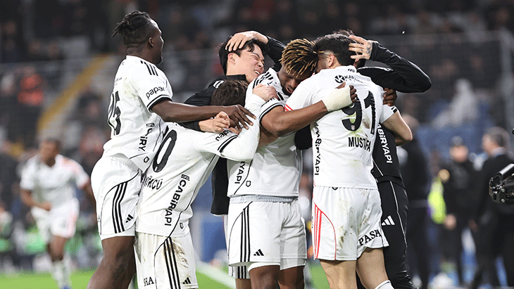 Başakşehir Maçı Sonrası Bilal Meşe'den Beşiktaş'a Eleştiri: İlk Yarındaki Futbol Hiç Yakışmadı