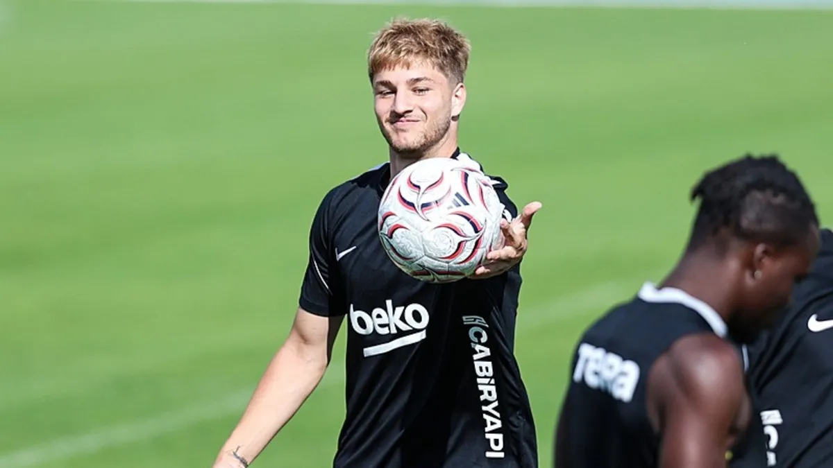 Beşiktaş'ın Geleceği: Mustafa Azem Yortaç Slovakya Kampında Parladı