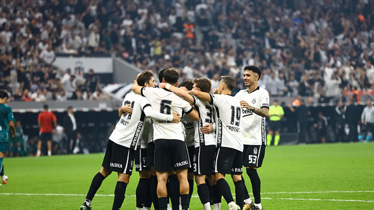 Beşiktaş, Kocaelispor'u 2-1 yenerek 2. sıraya yükseldi