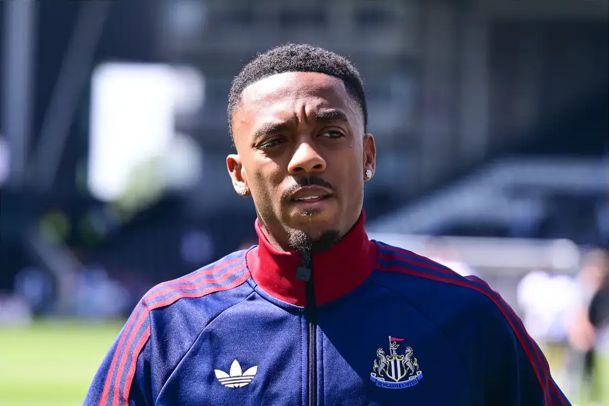 Beşiktaş, Joe Willock için 12 milyon euro teklif etti!