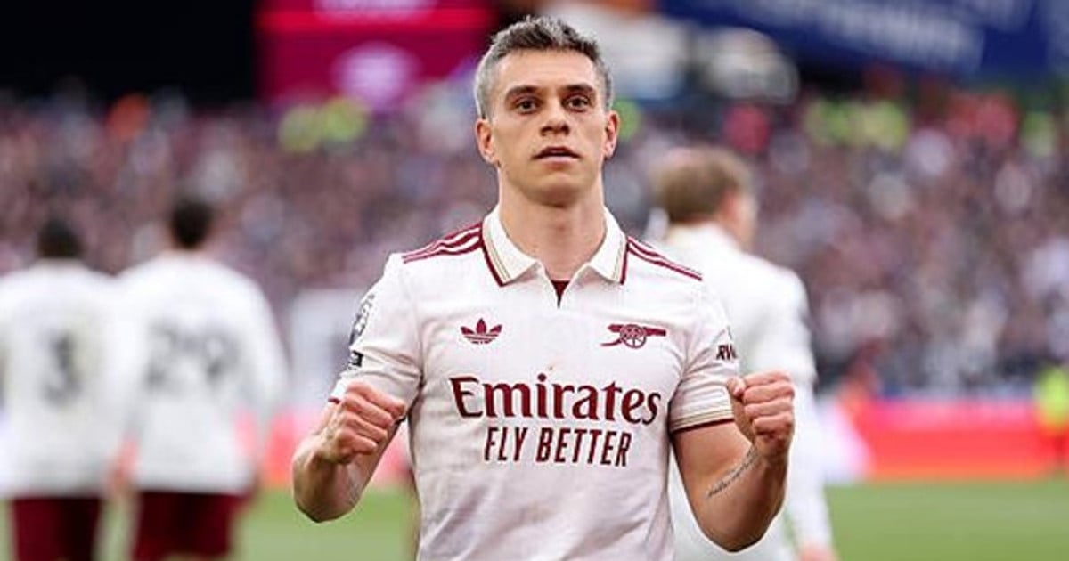 Leandro Trossard, Beşiktaş'a 20 milyon euroya transfer oldu!