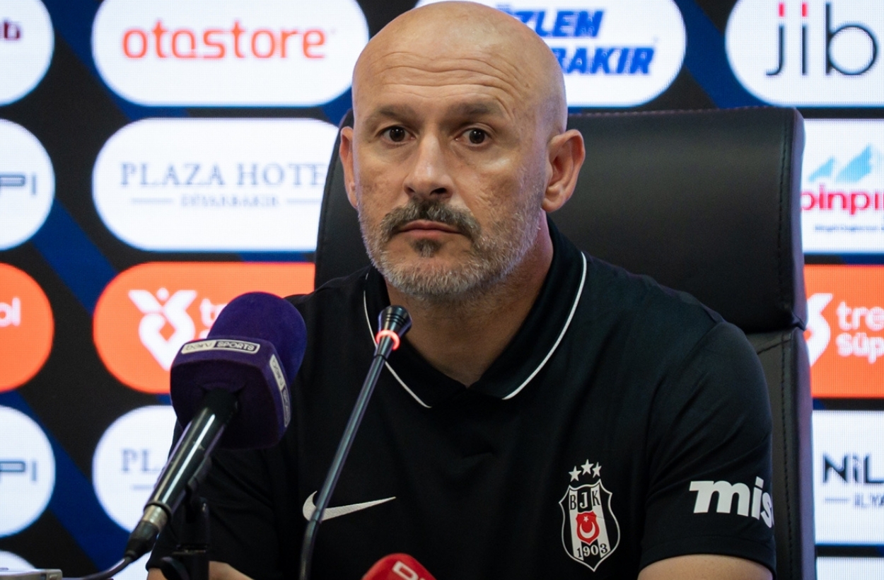 Beşiktaş'ta 12 futbolcu kaldı, Italiano özel çalışmalara başladı