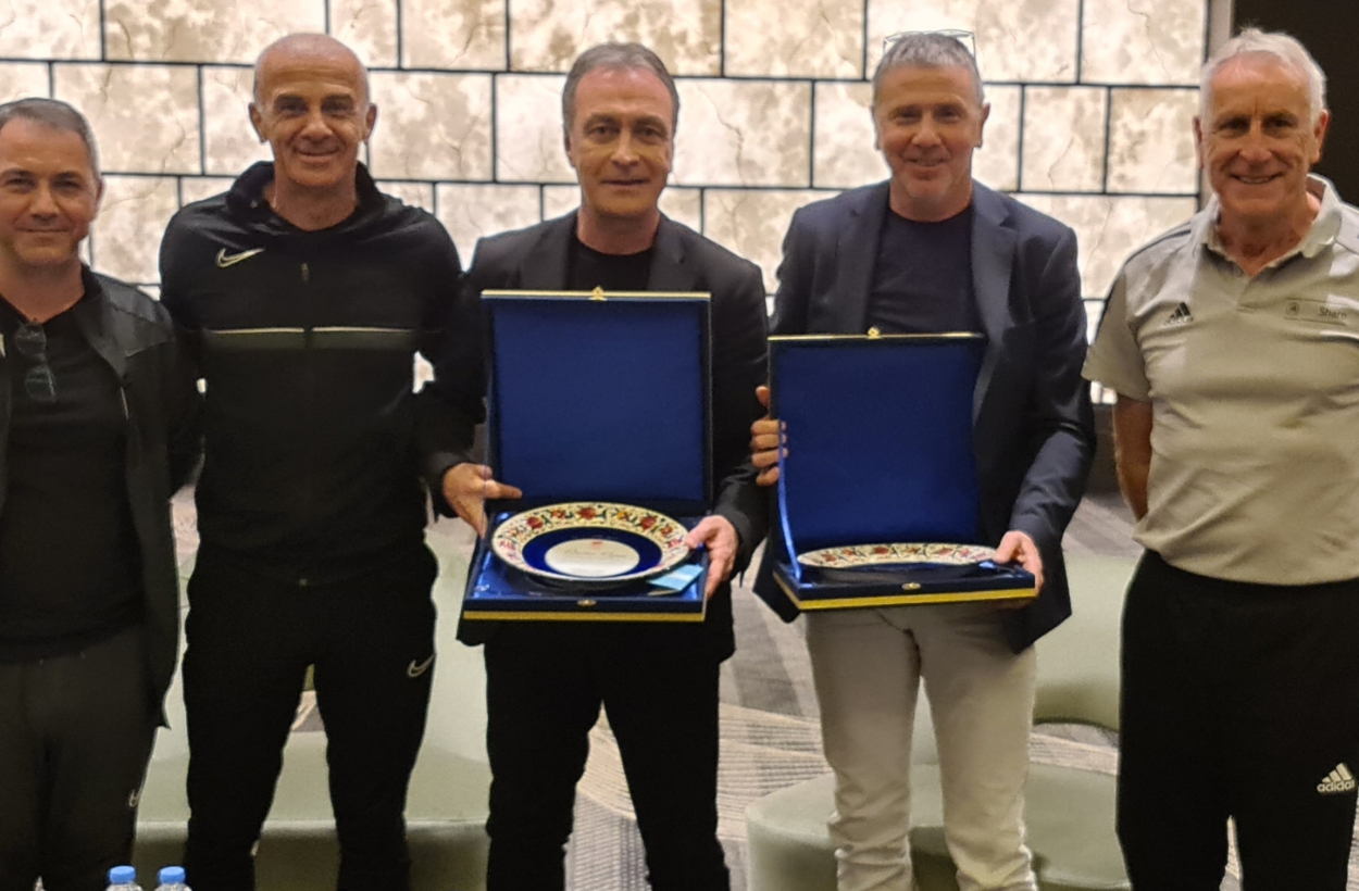 Beşiktaş, Amrabat ve Nene ile transfer görüşmelerinde sona yaklaştı