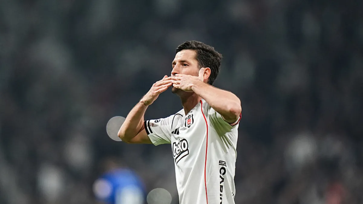 Beşiktaş, Rizespor'u 4-1 ile geçerek Salih Uçan'dan 552 gün sonra gol sevinci yaşadı