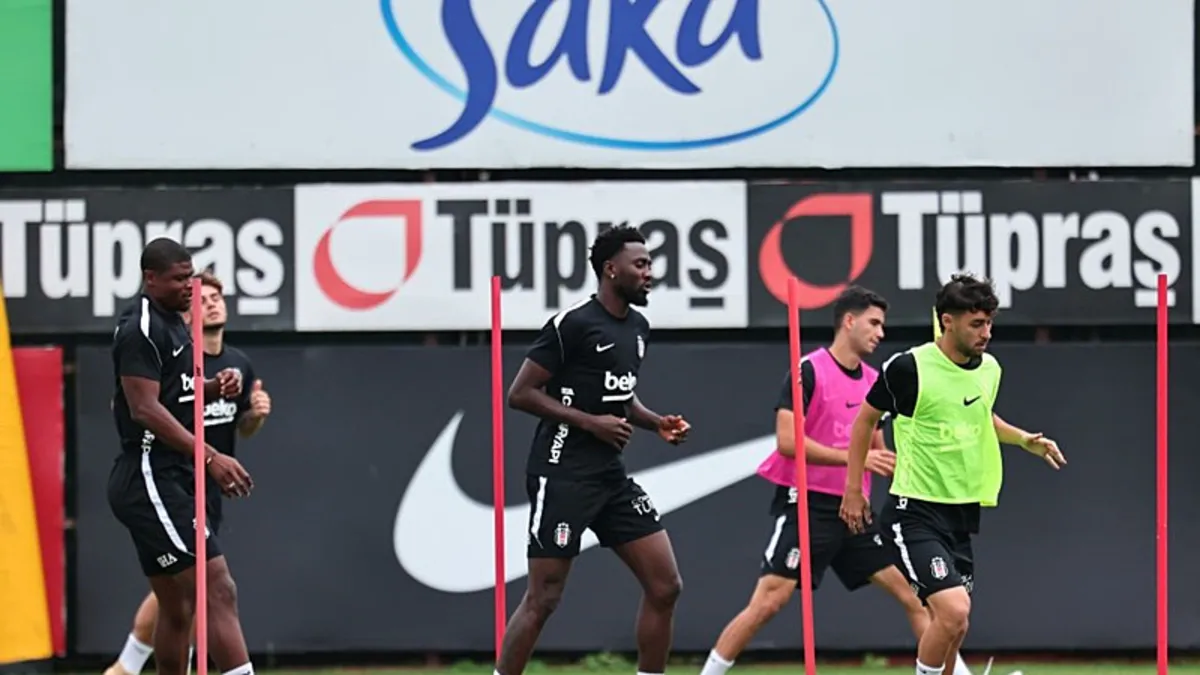 Beşiktaş, Hradec Kralove Maçı Hazırlıklarına Başladı