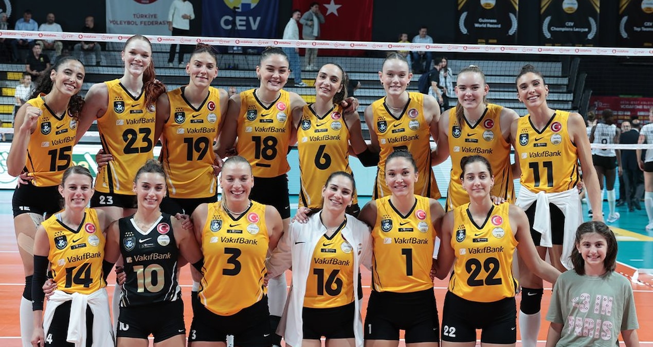 VakıfBank, Beşiktaş'ı 3-1 mağlup ederek Sultanlar Ligi'ne galibiyetle başladı