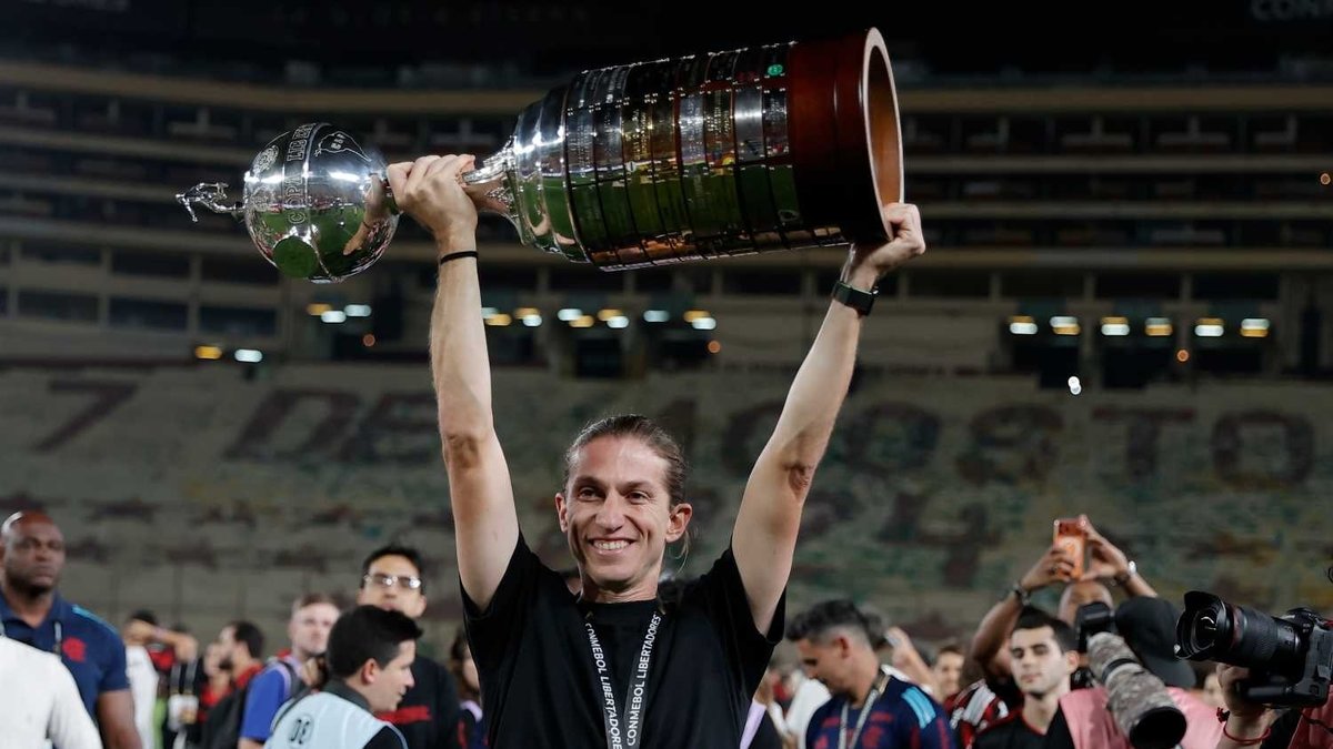 Filipe Luis, Monaco ile anlaştı!