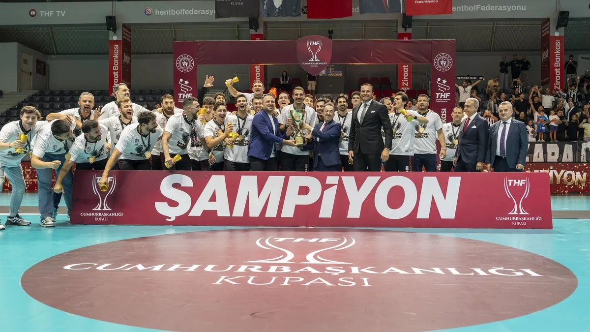Beşiktaş ve Yalıkavak Cumhurbaşkanlığı Kupası'nı kazandı