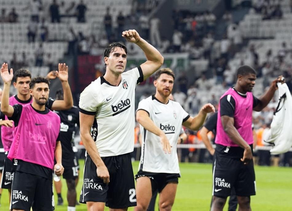 Beşiktaş 6 maçta 9 gol atıp kalesinde gol görmedi, eski yıldızlar yorumladı