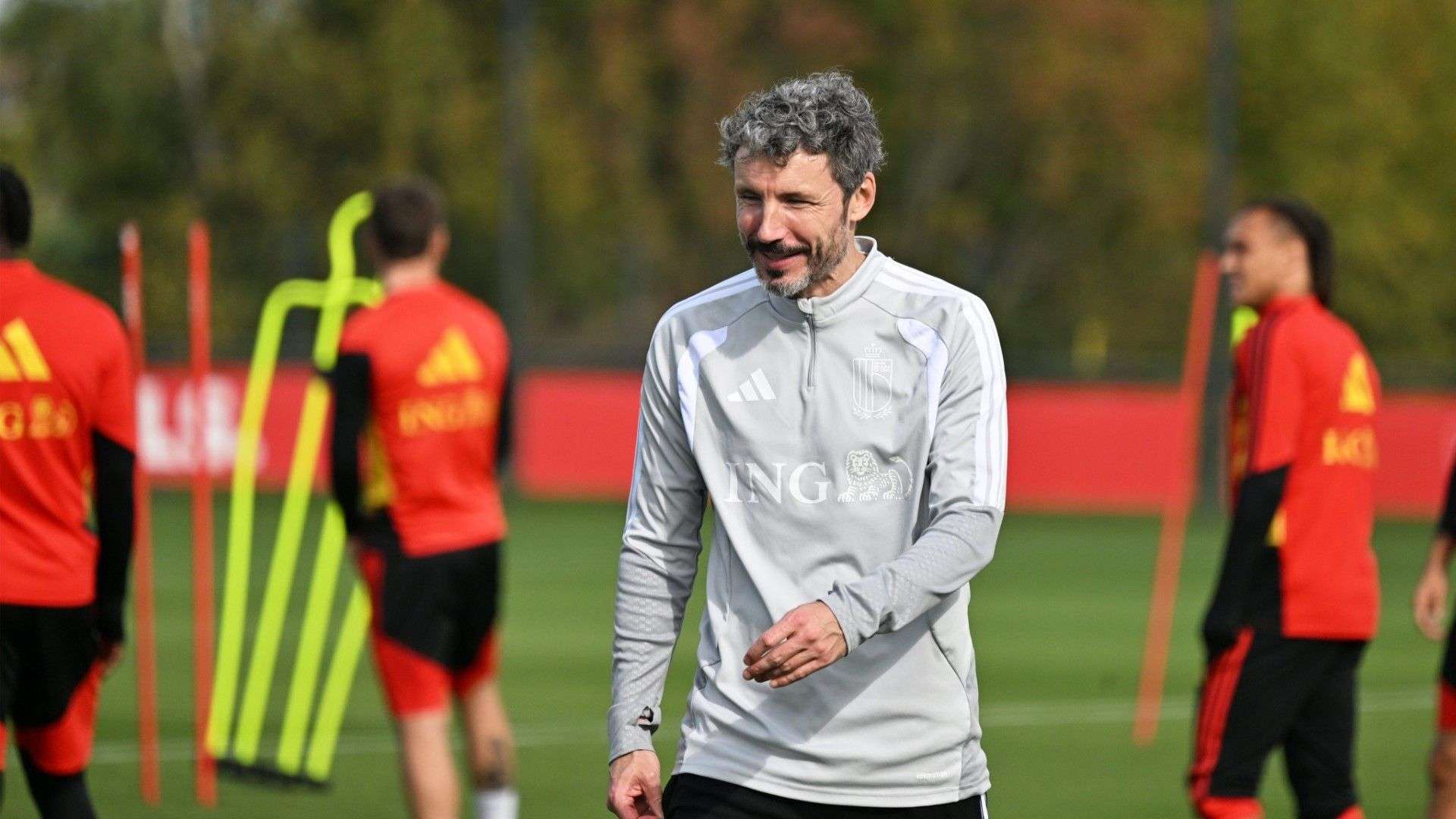 Mark van Bommel'den Türkiye maçı öncesi Lukaku ve Trossard açıklaması