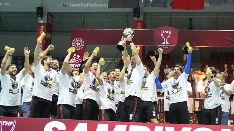 Beşiktaş, Hentbol Cumhurbaşkanlığı Kupası'nda Şampiyon Oldu!