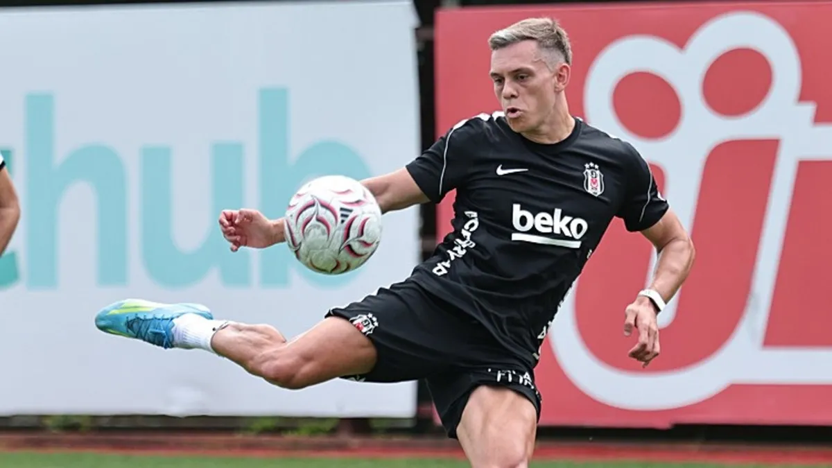 Beşiktaş'ta Leandro Trossard ilk antrenmanına çıktı!