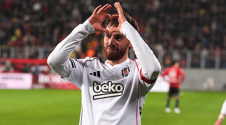 Beşiktaş'ın Kaptanı Orkun Kökçü, Gençlerbirliği'nde frikikten attığı golle galibiyeti getirdi