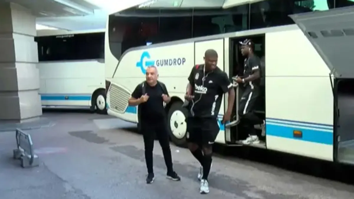 Beşiktaş, Hradec Kralove Maçı İçin Çekya'ya Ulaştı