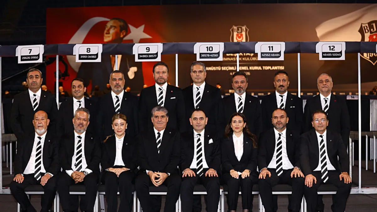 Serdal Adalı, Beşiktaş'ın başkanı olarak mali başarıları açıkladı