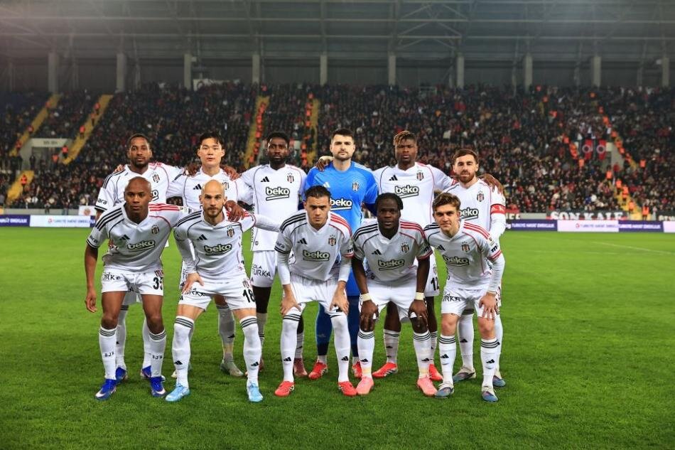 Beşiktaş, Gençlerbirliği'ni 2-0 yenerek deplasmandaki serisini sürdürdü