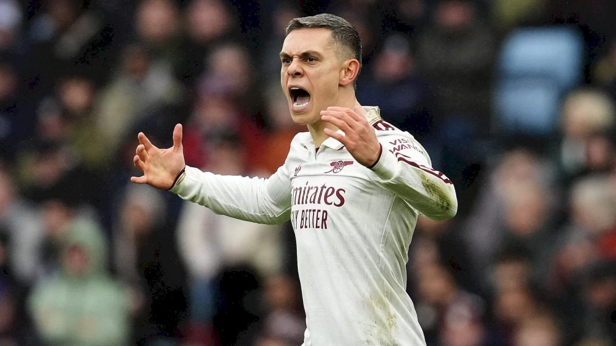 Leandro Trossard Beşiktaş'a transfer oluyor!