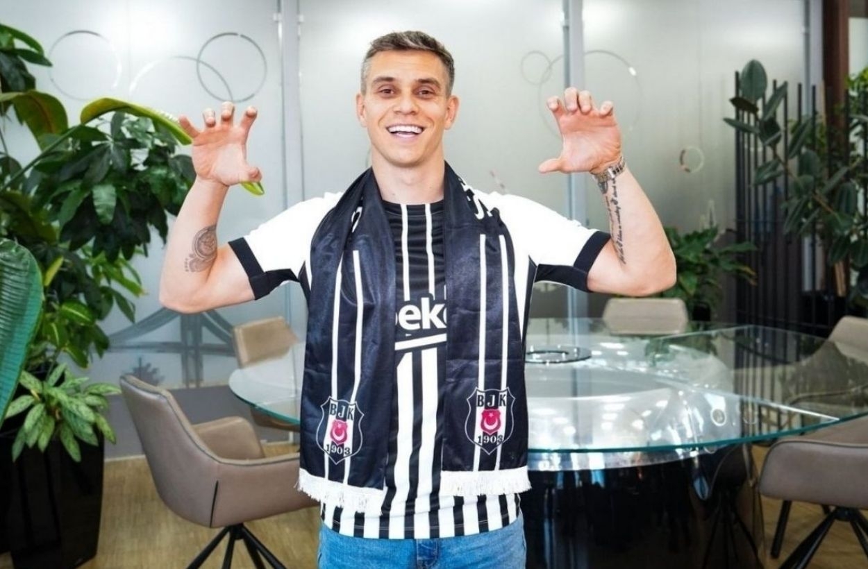 Beşiktaş, Trossard'ı UEFA Kadrosuna Ekledi