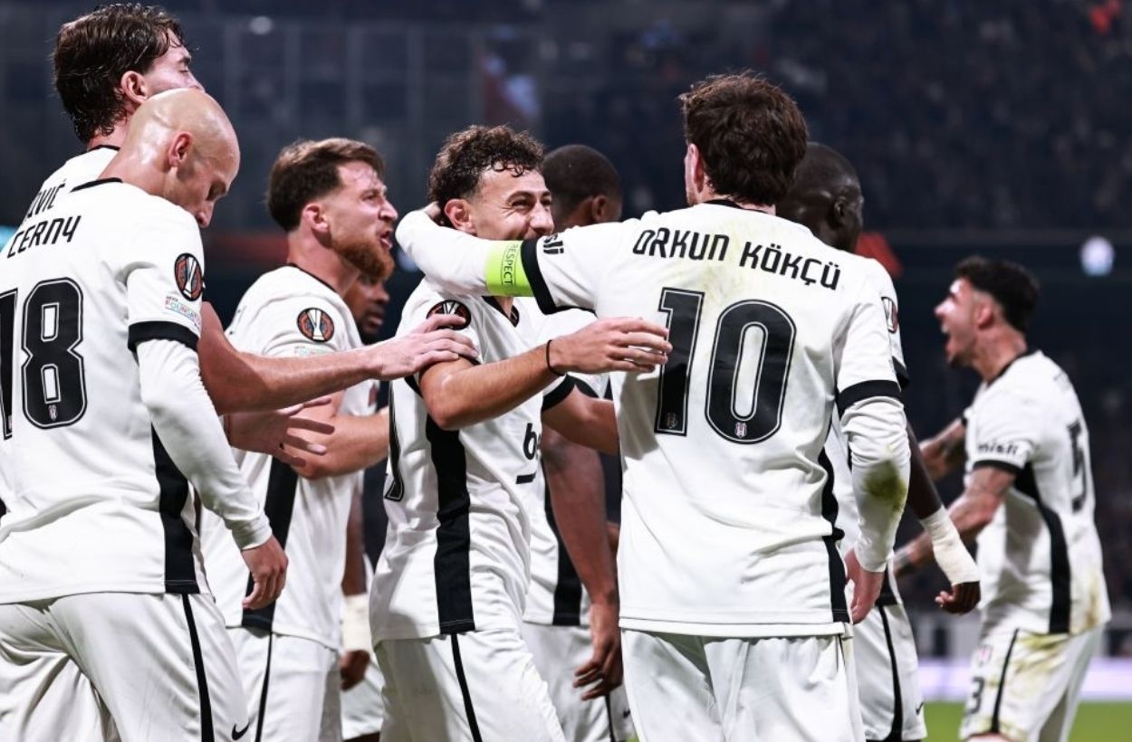 Vincenzo Italiano Beşiktaş'ta Tarih Yazıyor: 7 Maçta 7 Galibiyet!