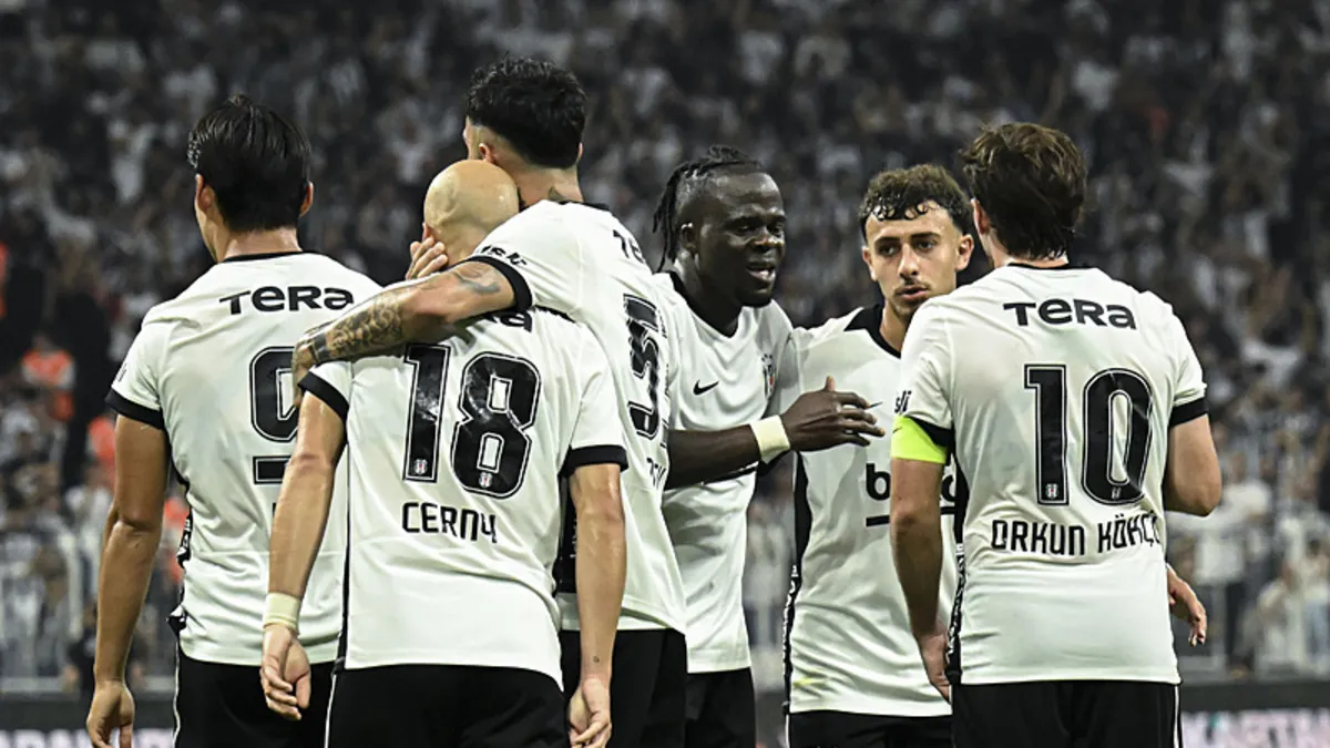 Beşiktaş, Kralove'yi Geçerek Play-Off Turuna Yükseldi