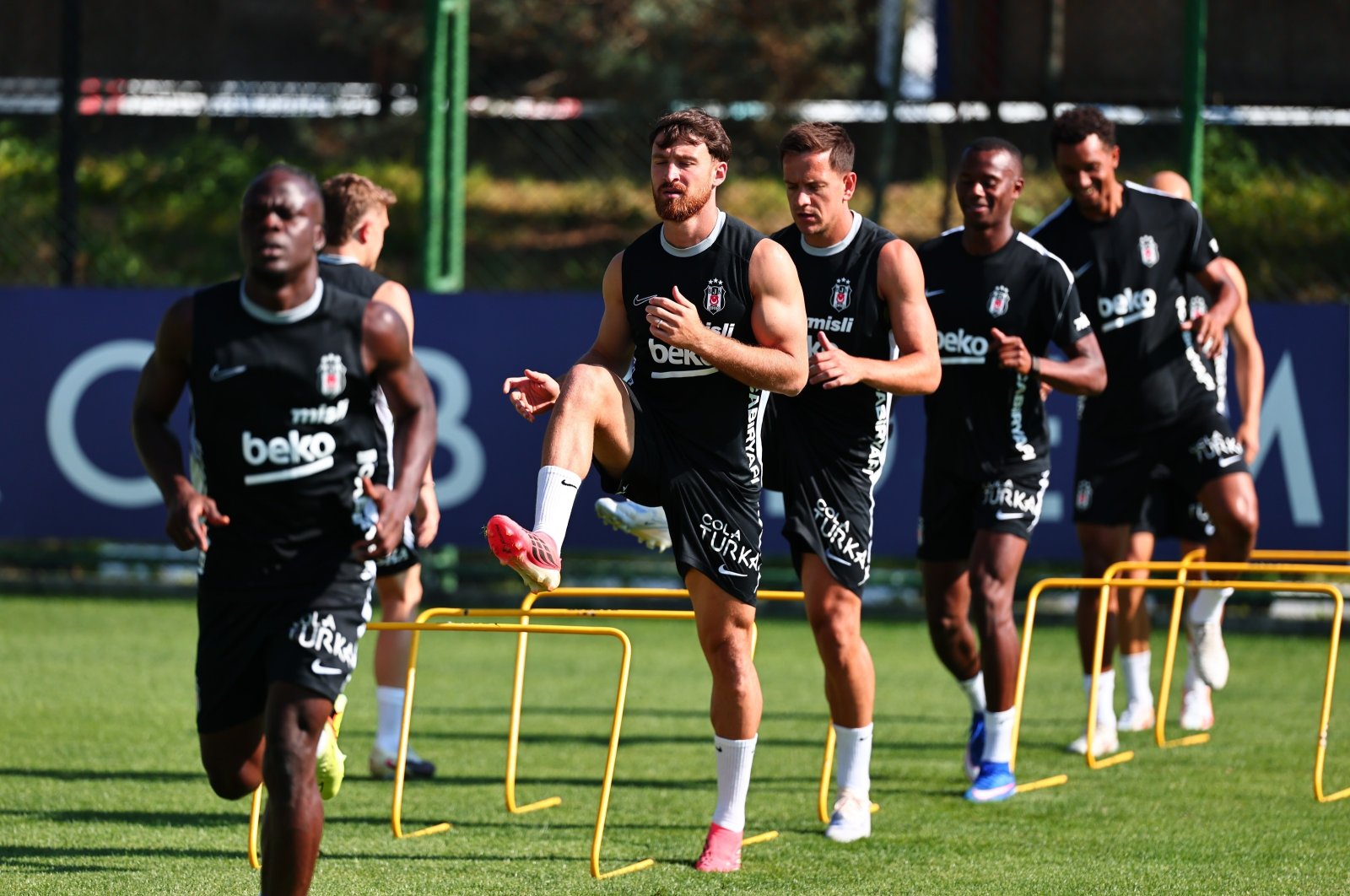 Beşiktaş, FC Midtjylland ile Avrupa Ligi'nde kritik maça çıkıyor