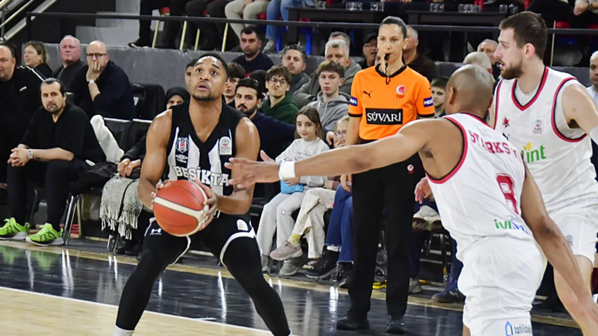 Beşiktaş GAİN, Manisa Basket'i 102-70 ile geçti!