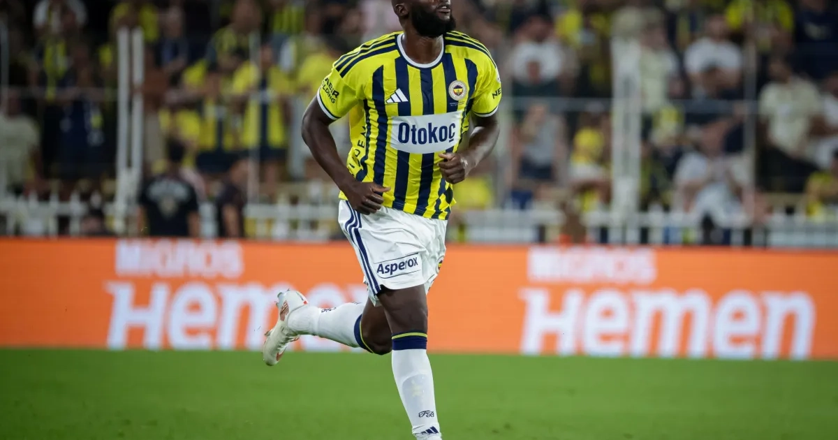 Beşiktaş, Fenerbahçe'yi 2-1 yenerek derbiyi kazandı