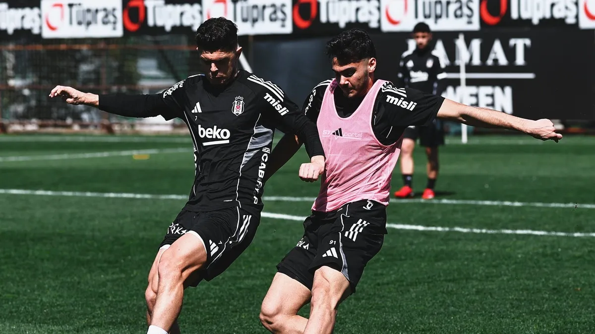 Beşiktaş, Fenerbahçe maçı hazırlıklarına başladı