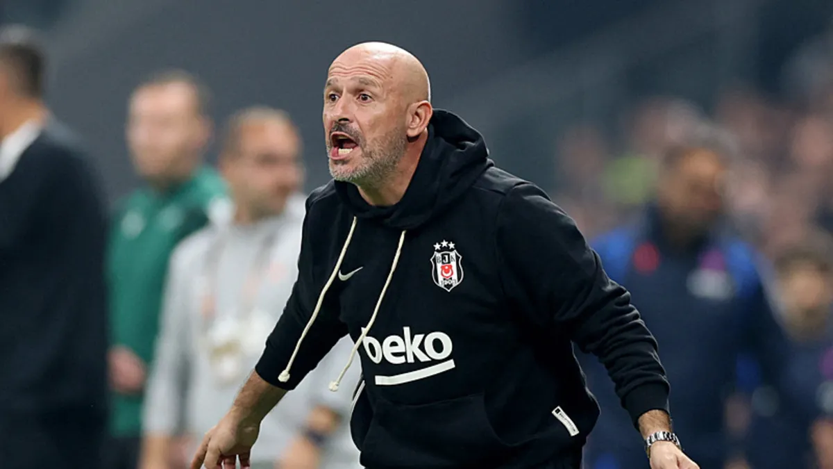 Beşiktaş'ta Vincenzo Italiano, stoper ikilisini buldu!