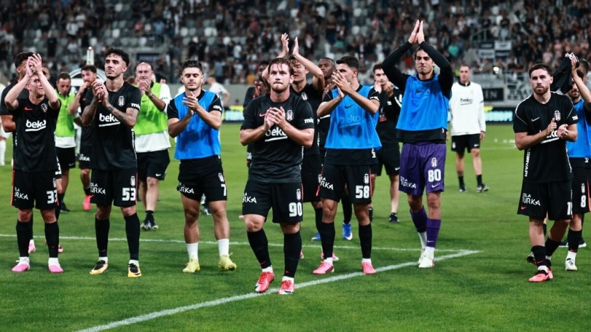 Beşiktaş, Avrupa'daki 100. galibiyetini Hradec Kralove'yi yenerek elde etti