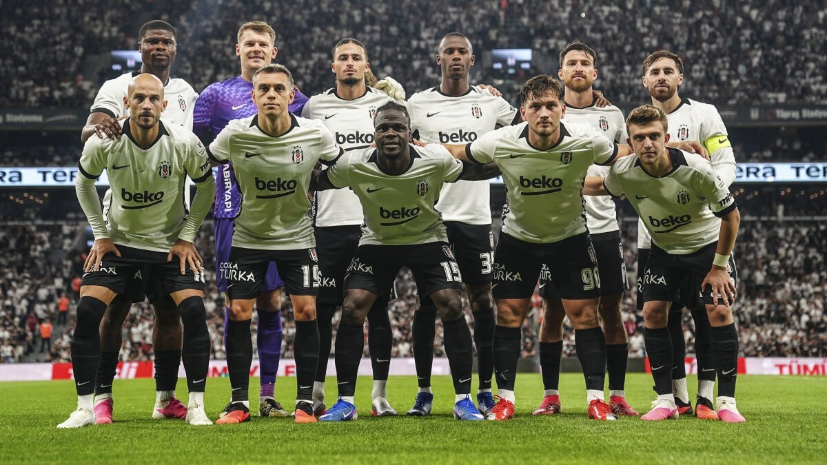 Beşiktaş'a Şampiyonluk Mesajı: 4 Yıldızdan 3'ü Puan Kaybetti