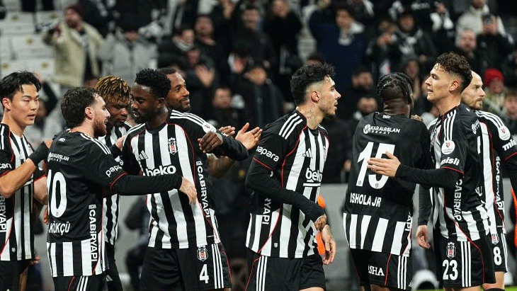 Beşiktaş'ta 3 futbolcu kampa alınmayacak, yeni sezon planları netleşiyor