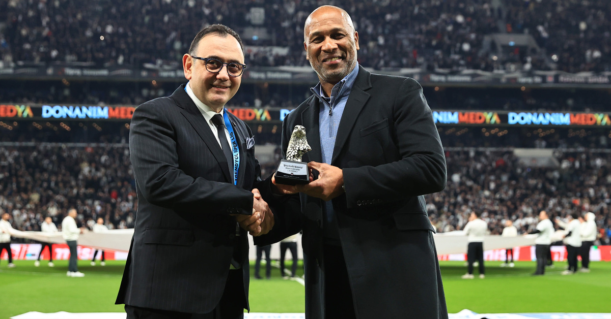 Les Ferdinand: Beşiktaş taraftarlarının desteği eşsiz